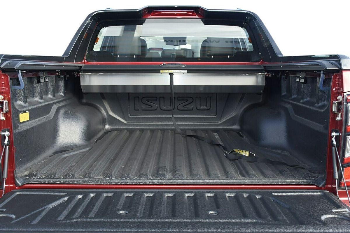 2025 Isuzu D-MAX X-TERRAIN 4X4