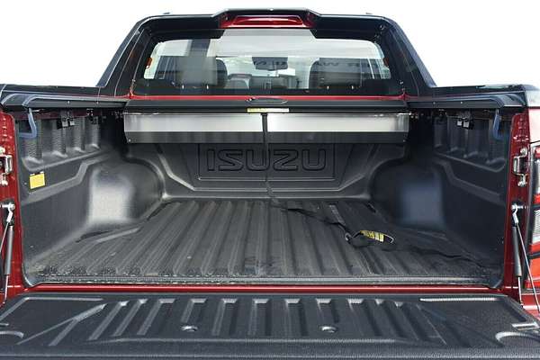 2025 Isuzu D-MAX X-TERRAIN 4X4