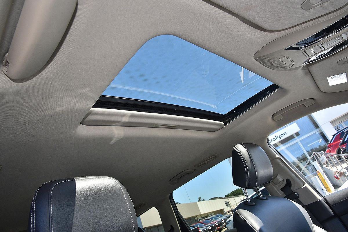 2022 LDV D90 Executive SV9A