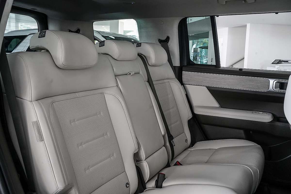 2025 Hyundai Santa Fe Hybrid Calligraphy MX5.V2