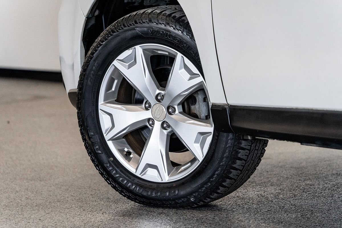 2013 Subaru Forester 2.5i-L S4