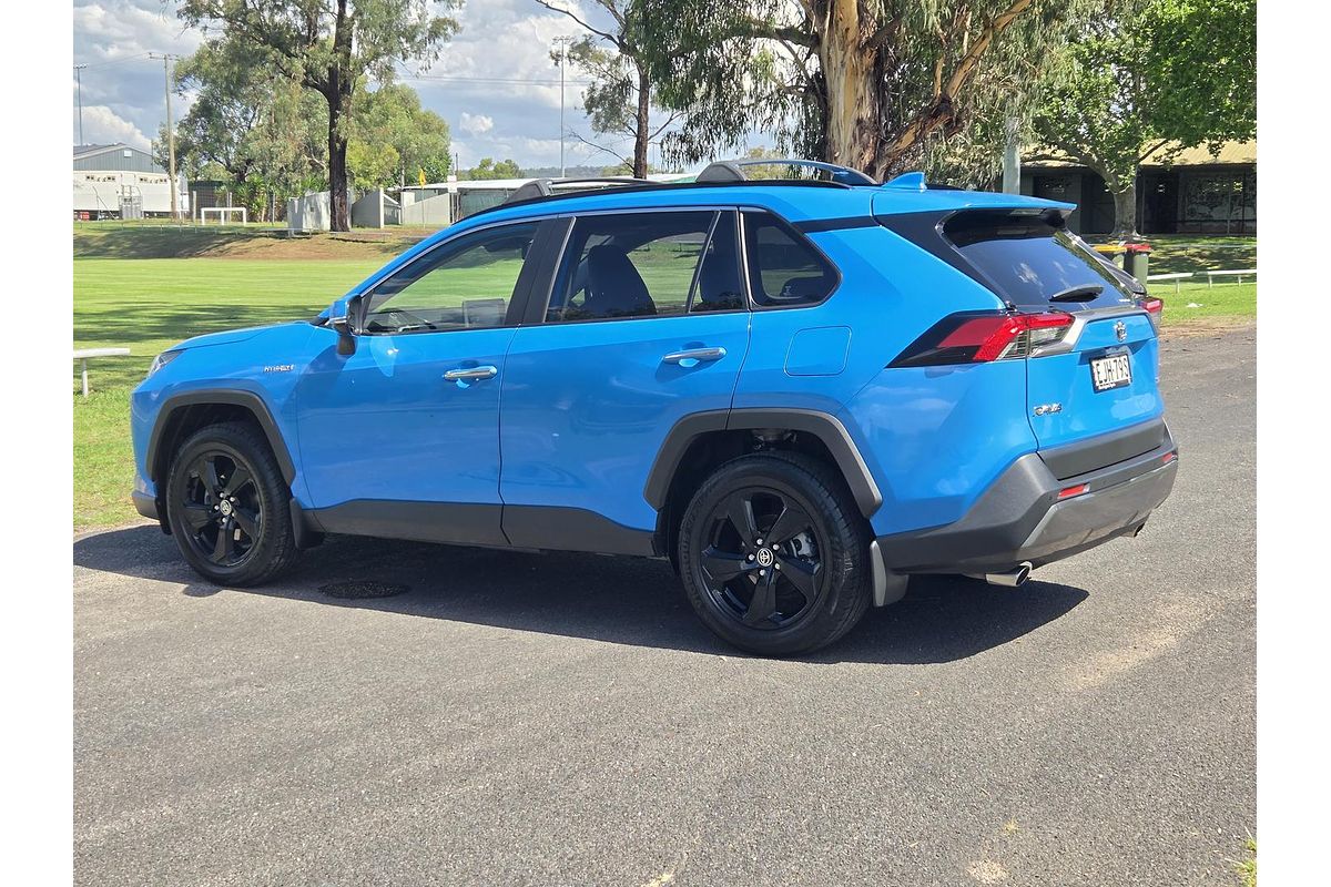 2020 Toyota RAV4 Cruiser AXAH54R