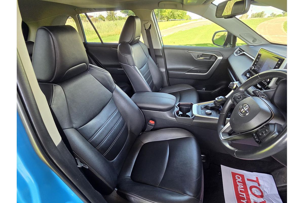 2020 Toyota RAV4 Cruiser AXAH54R