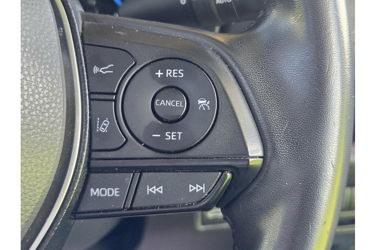 2020 Toyota RAV4 Cruiser AXAH54R