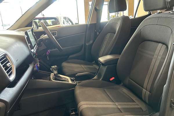 2024 Hyundai Venue QX.V5