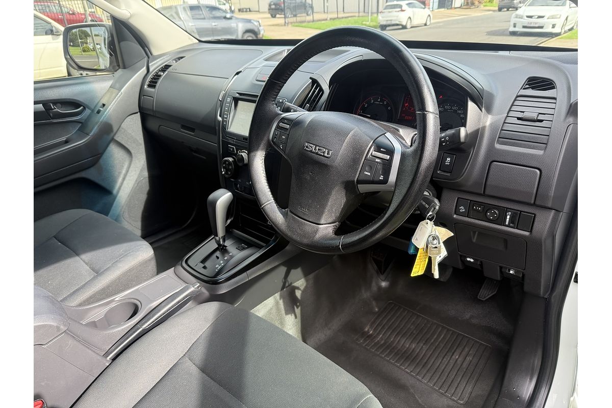 2017 Isuzu D-MAX SX High Ride Rear Wheel Drive