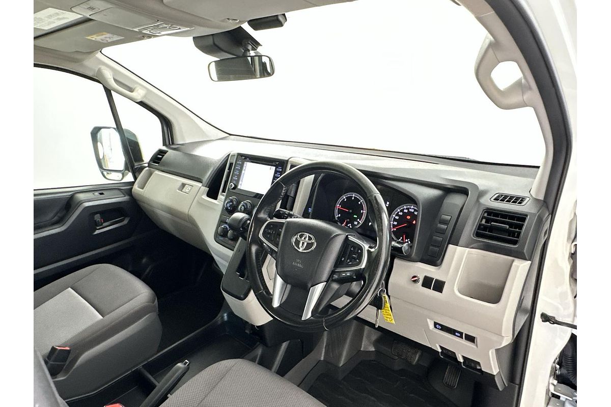 2020 Toyota Hiace Commuter GDH322R ELWB High Roof