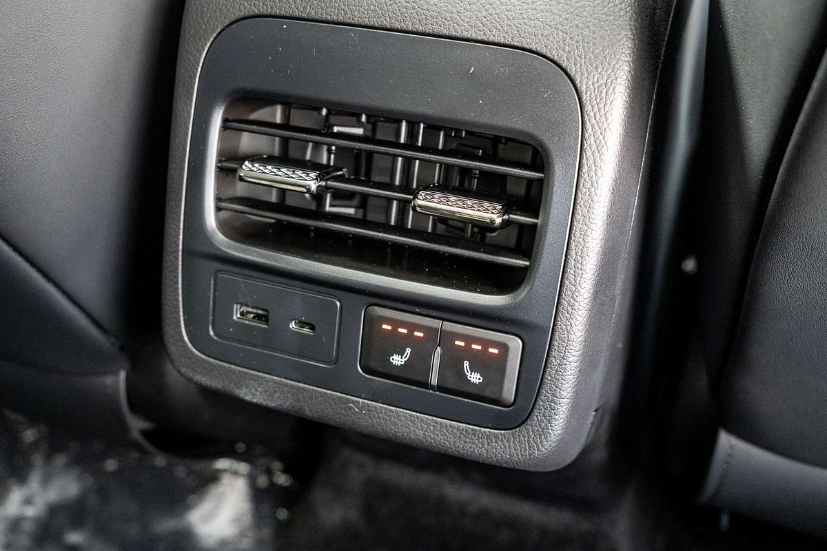 2025 Chery E5 Ultimate