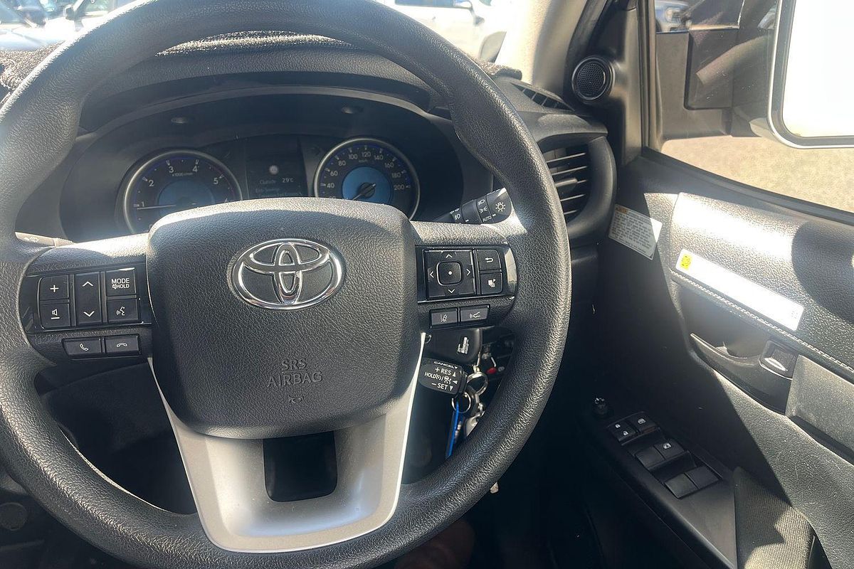 2019 Toyota Hilux SR GUN126R 4X4