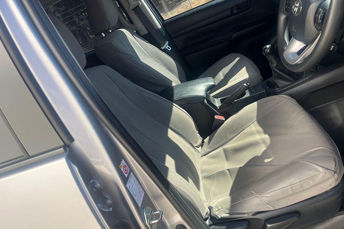 2019 Toyota Hilux SR GUN126R 4X4