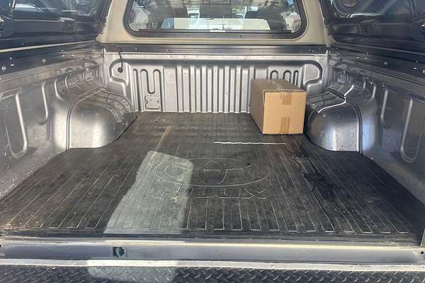 2019 Toyota Hilux SR GUN126R 4X4