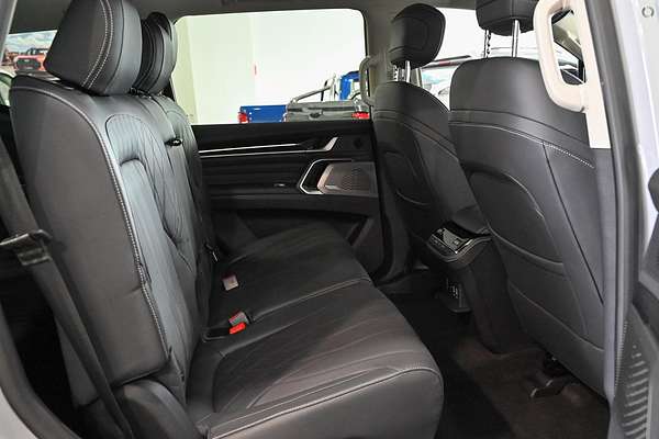 2025 LDV D90 Executive SV9A