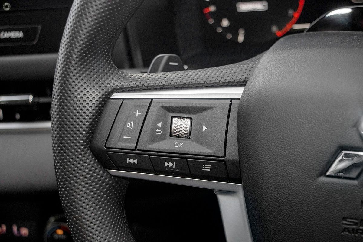 2025 Mitsubishi Outlander ES ZM