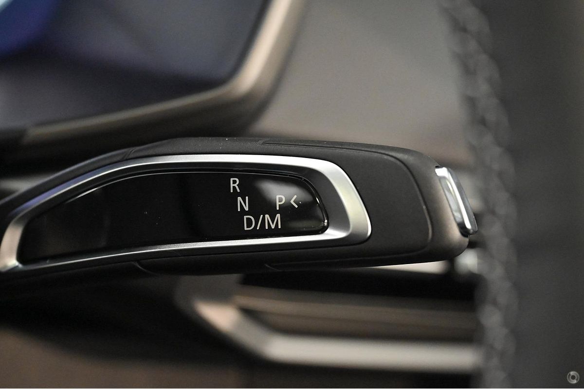 2025 LDV D90 Executive SV9A