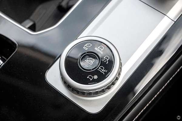 2025 Mitsubishi Outlander ES ZM