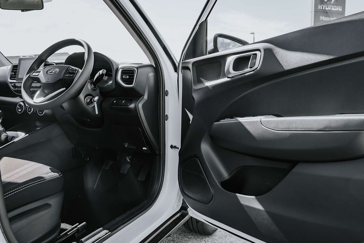 2025 Hyundai Venue  QX.V5