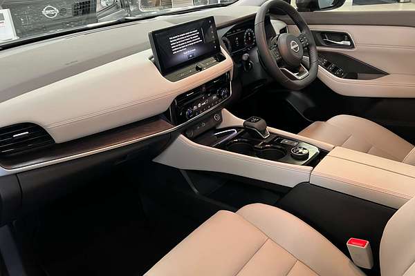 2025 Nissan X-TRAIL Ti T33