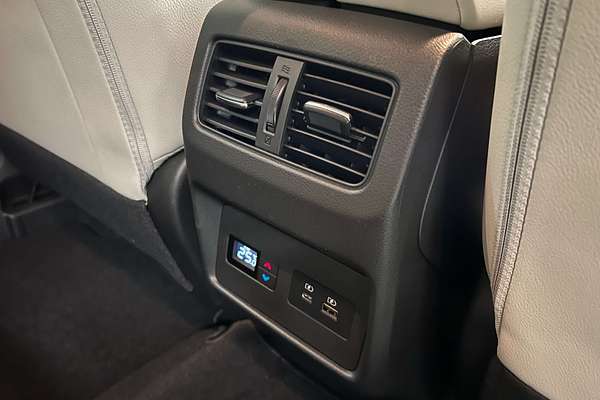 2025 Nissan X-TRAIL Ti T33