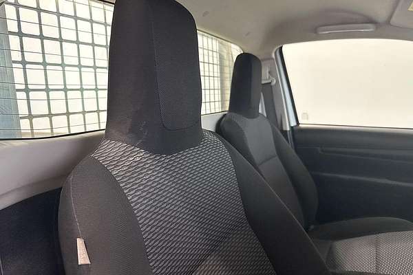 2021 Toyota Hilux Workmate GUN125R 4X4