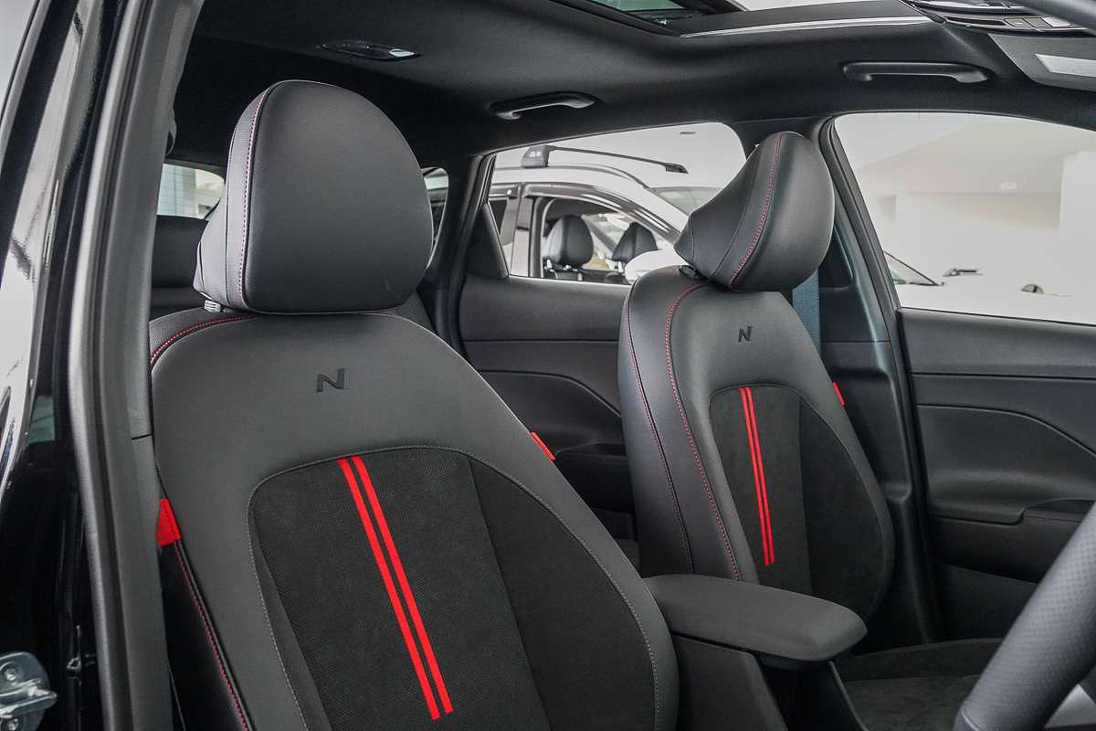 2025 Hyundai Kona Premium N Line SX2.V3