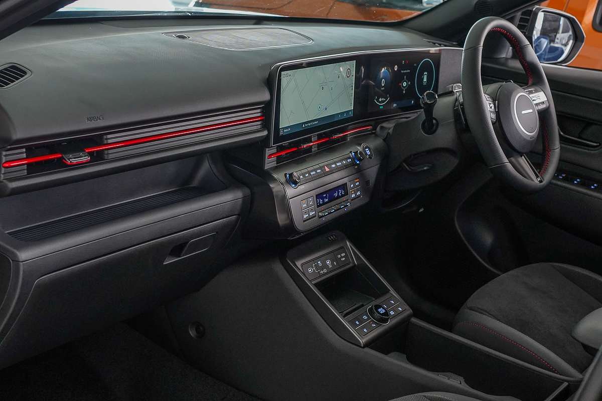 2025 Hyundai Kona Premium N Line SX2.V3