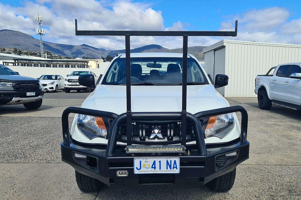 2017 Mitsubishi Triton GLX MQ 4X4