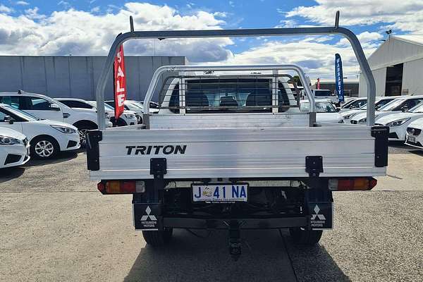 2017 Mitsubishi Triton GLX MQ 4X4