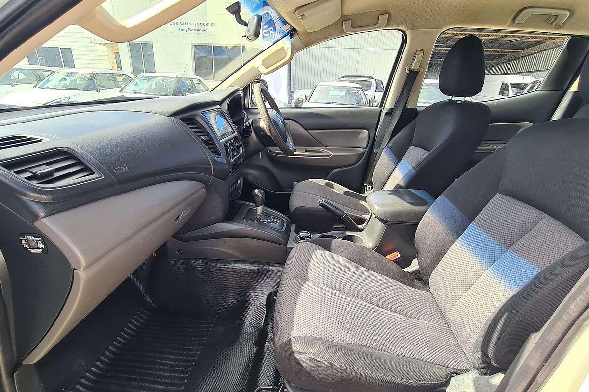 2017 Mitsubishi Triton GLX MQ 4X4