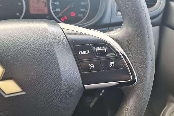 2017 Mitsubishi Triton GLX MQ 4X4