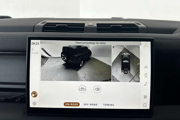 2025 Land Rover Defender 110 P400 X-Dynamic SE L663