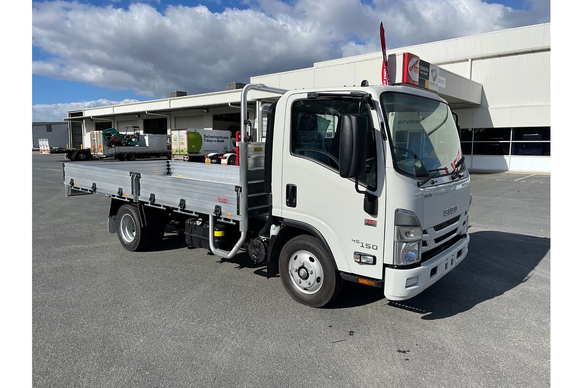 2025 Isuzu N Series NNR 45-150 Traypack 4x2 MWB