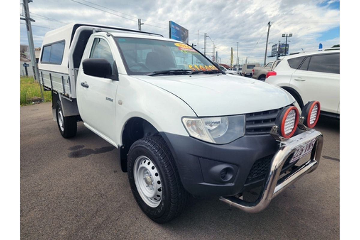 2014 Mitsubishi Triton GL MN Rear Wheel Drive
