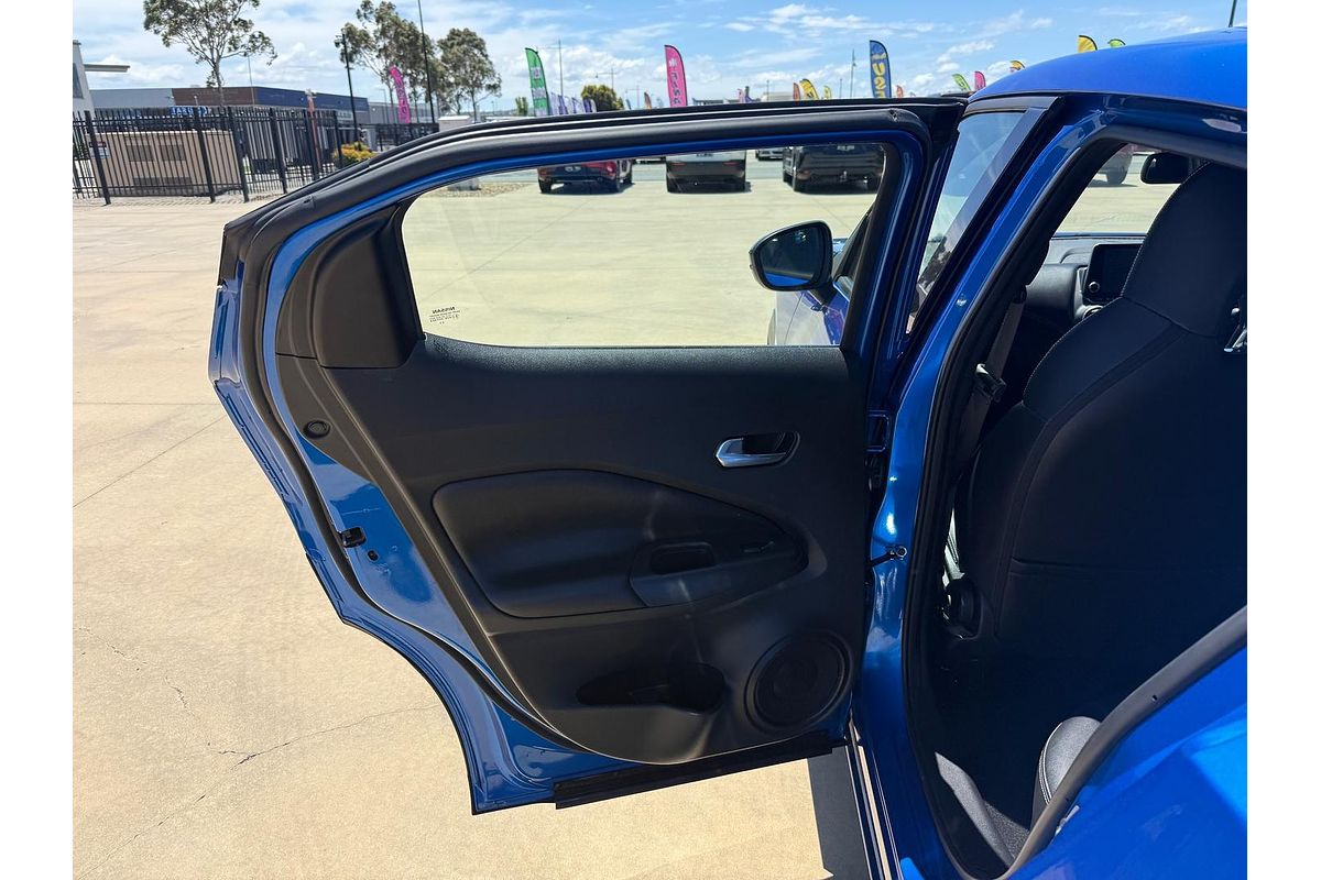 2023 Nissan JUKE ST-L F16