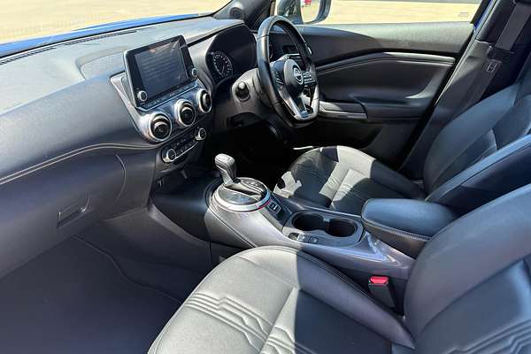 2023 Nissan JUKE ST-L F16