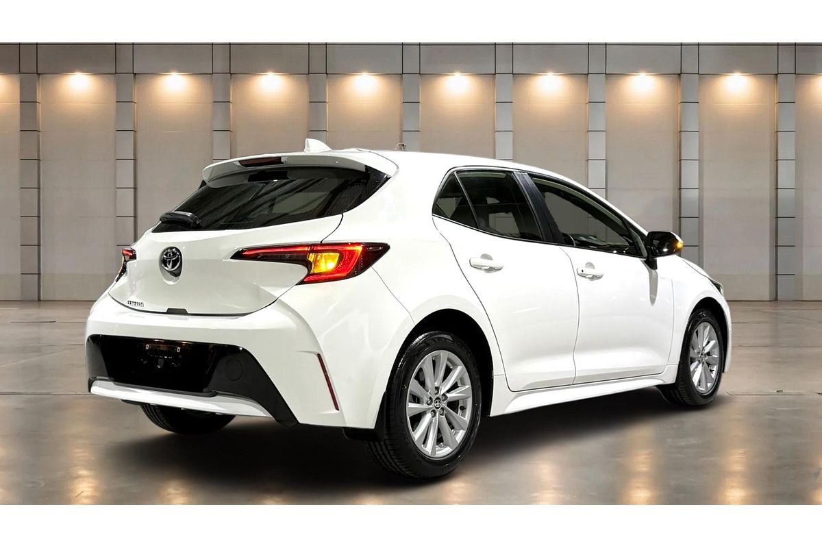 2022 Toyota Corolla Ascent Sport MZEA12R