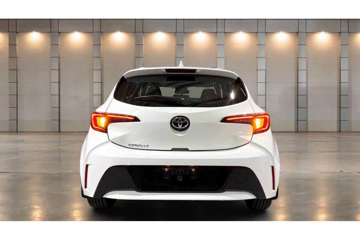 2022 Toyota Corolla Ascent Sport MZEA12R