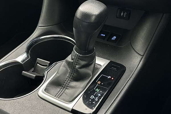 2015 Toyota Kluger GX GSU50R