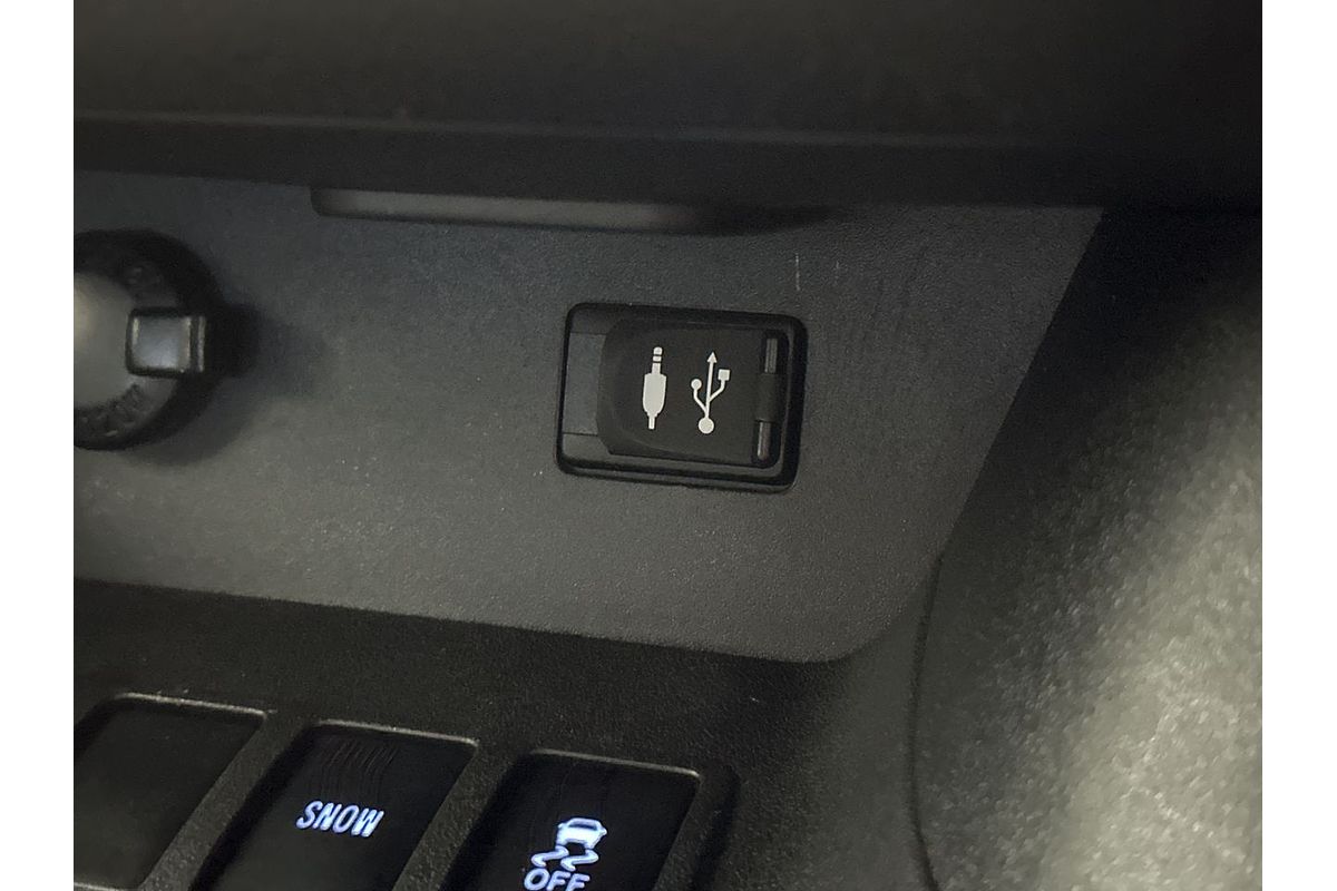 2015 Toyota Kluger GX GSU50R