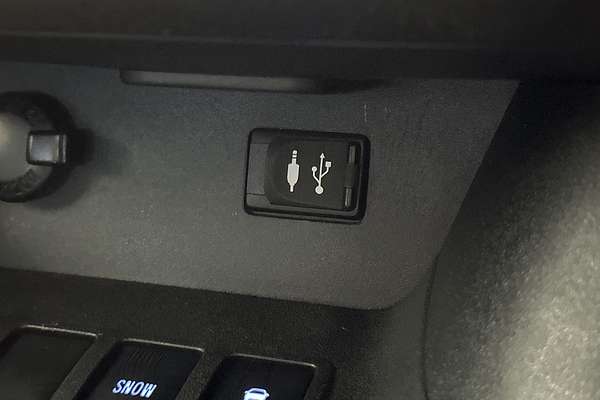 2015 Toyota Kluger GX GSU50R