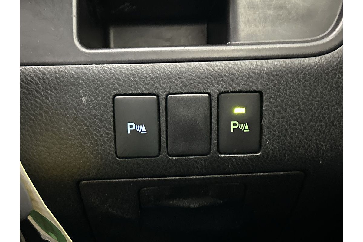 2015 Toyota Kluger GX GSU50R