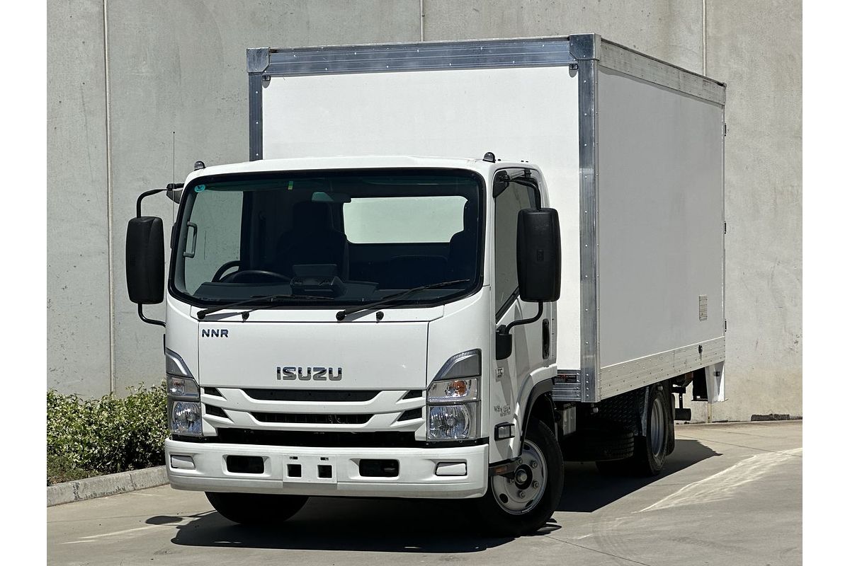 2023 Isuzu N Series NNR 45-150 Vanpack MWB
