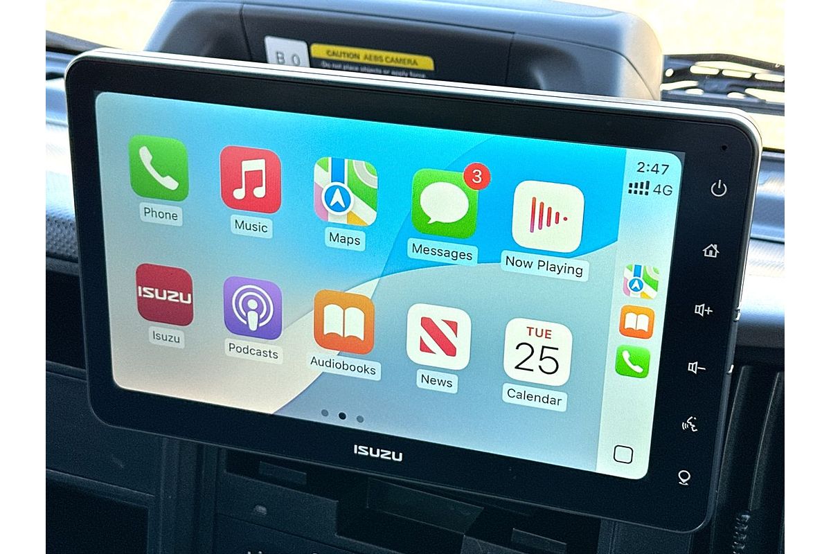 2023 Isuzu N Series NNR 45-150 Vanpack MWB