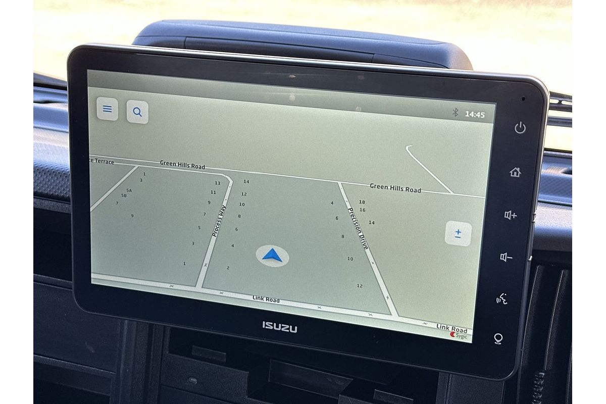 2023 Isuzu N Series NNR 45-150 Vanpack MWB