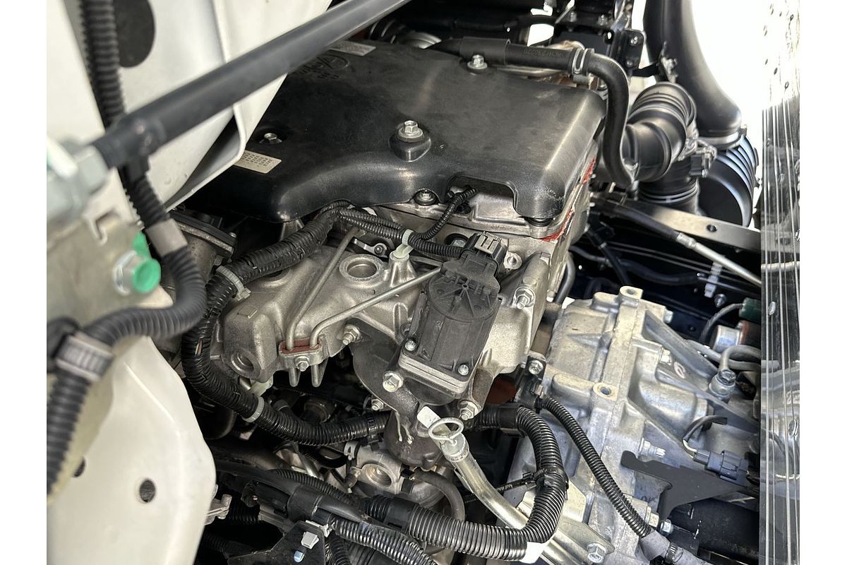 2023 Isuzu N Series NNR 45-150 Vanpack MWB