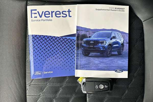 2024 Ford Everest Platinum 3.0L