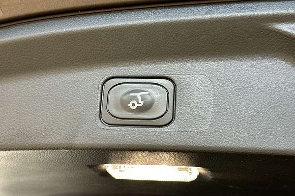 2024 Ford Everest Platinum 3.0L