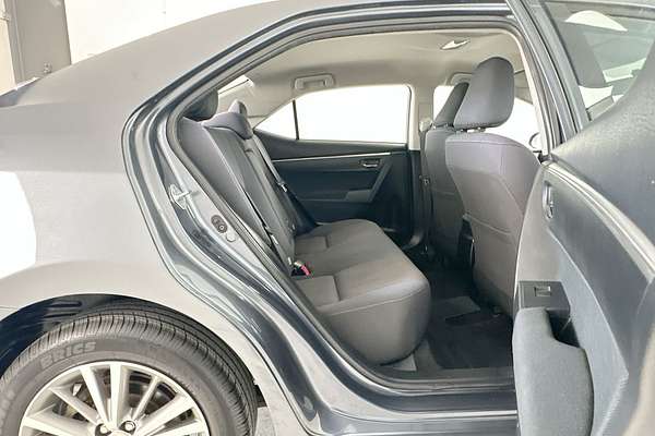 2015 Toyota Corolla SX ZRE172R