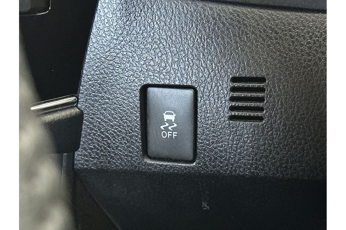 2015 Toyota Corolla SX ZRE172R