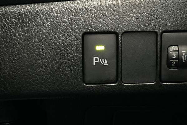 2015 Toyota Corolla SX ZRE172R