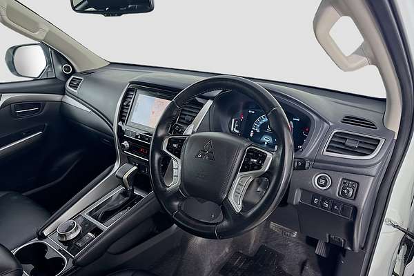 2022 Mitsubishi Pajero Sport Exceed QF